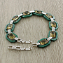 Браслет "Октагон" из зеленой керамики с Султанитом покрытие светлый металл, длина 18см